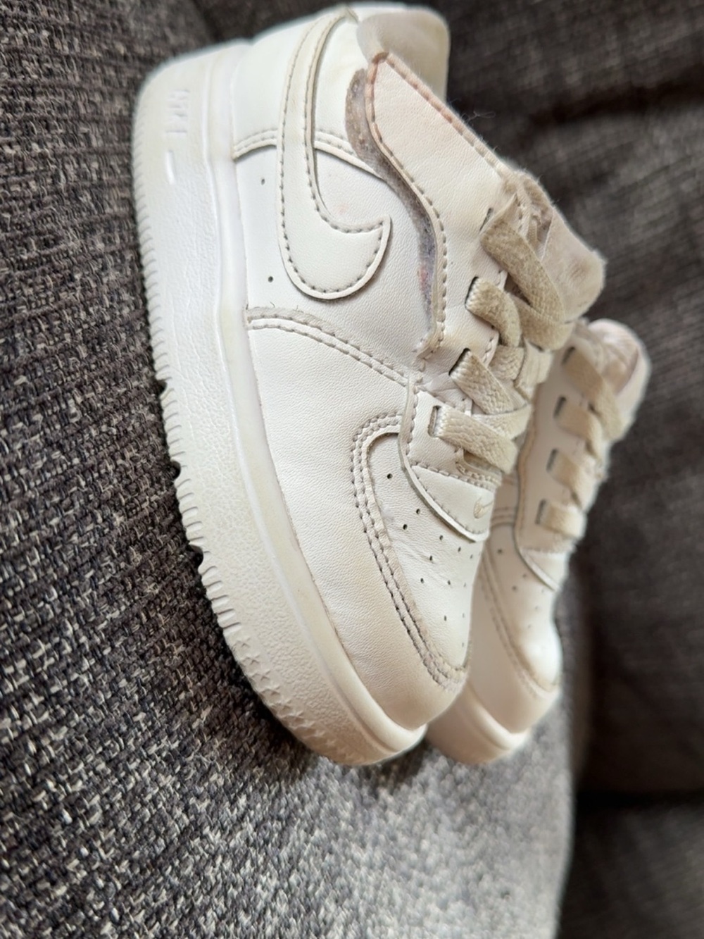 Nike Kids Cream-White Leather Sneakers